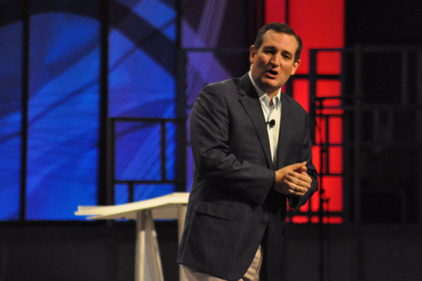 Sen. Ted Cruz speaks at the Oct. 18 North Texas Presidential Forum at Plano’s Prestonwood Baptist Church. Photo by James Hartley/The Et Cetera.