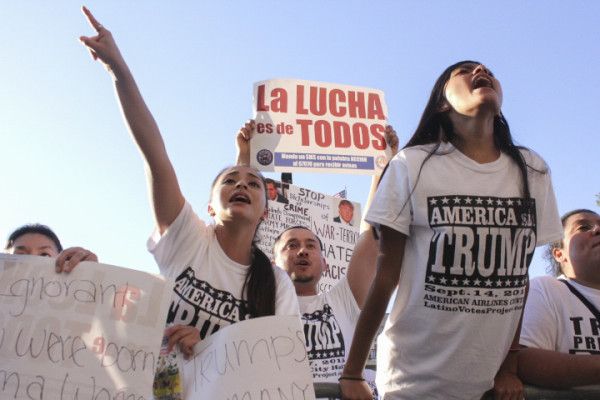 Protesters urge voters to ‘dump the Trump’