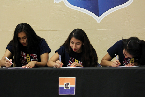 Three players sign to Texas A&M-Texarkana