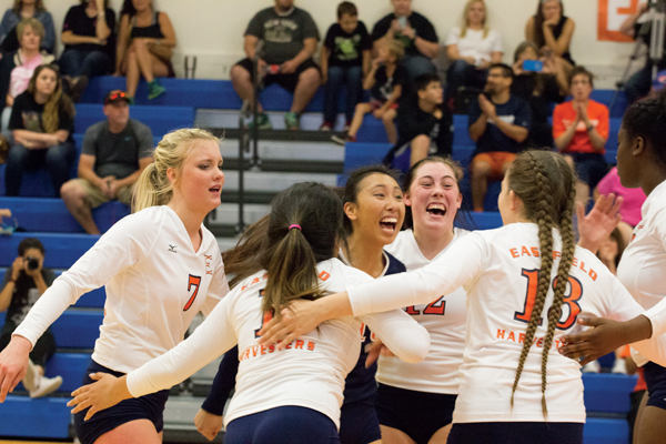 The Harvesters were undefeated in conference play this season. Photo by Isabel Espinoza/The Et Cetera