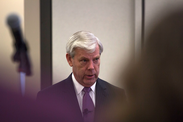 DCCCD chancellor Joe May addresses the Eastfield community about plans to find a new college president by June. Photo by Jesus Ayala/The Et Cetera