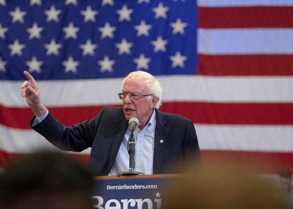 Sanders visits Mesquite amid primary elections with message of fighting establishments