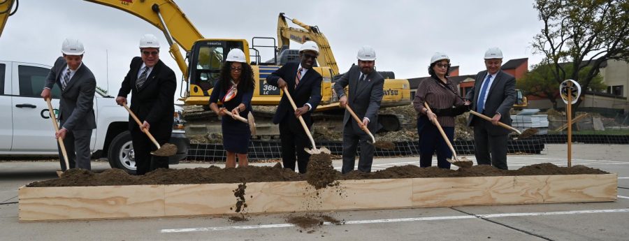 (left to right) Dan Eikenberry, Mayor Daniel Aleman Jr., Provost Shawnda Floyd, Eastfield President Eddie Tealer, Chancellor Justin Lonon, Beatriz Jospeh and Cliff Keheley shovel dirt at the groundbreaking on April 12. 