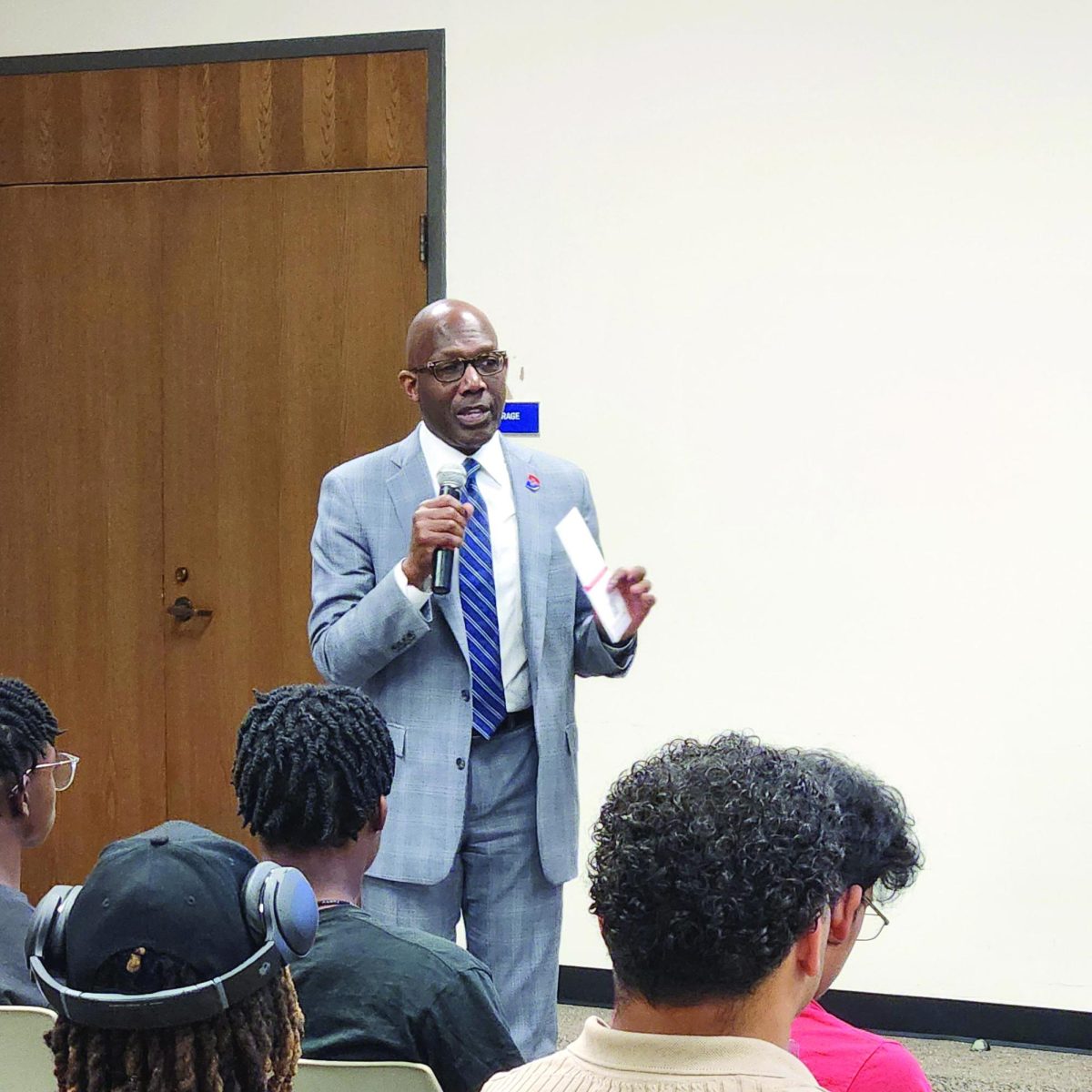 Eastfield’s President, Dr. Eddie Tealer addresses attendees.