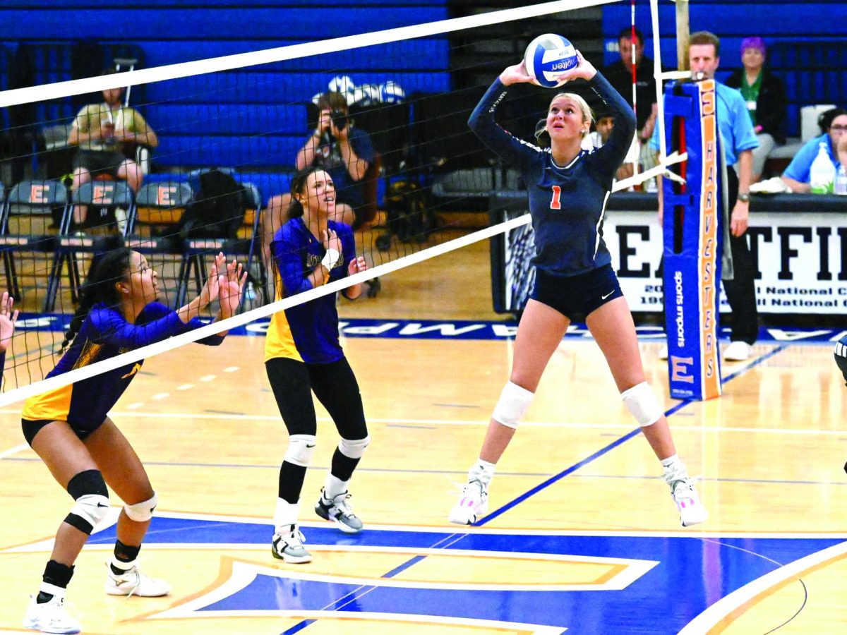 Eastfield Women’s Volleyball Unstoppable in Conference Play