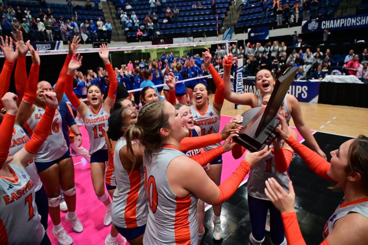 The Harvest Bees celebrate their big win in Iowa. This is the team’s third national title.